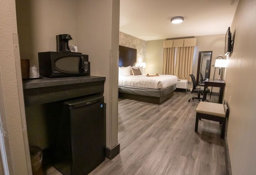 فندق Distill Inn