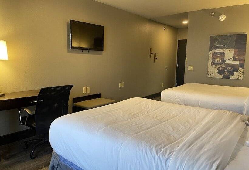 فندق Distill Inn