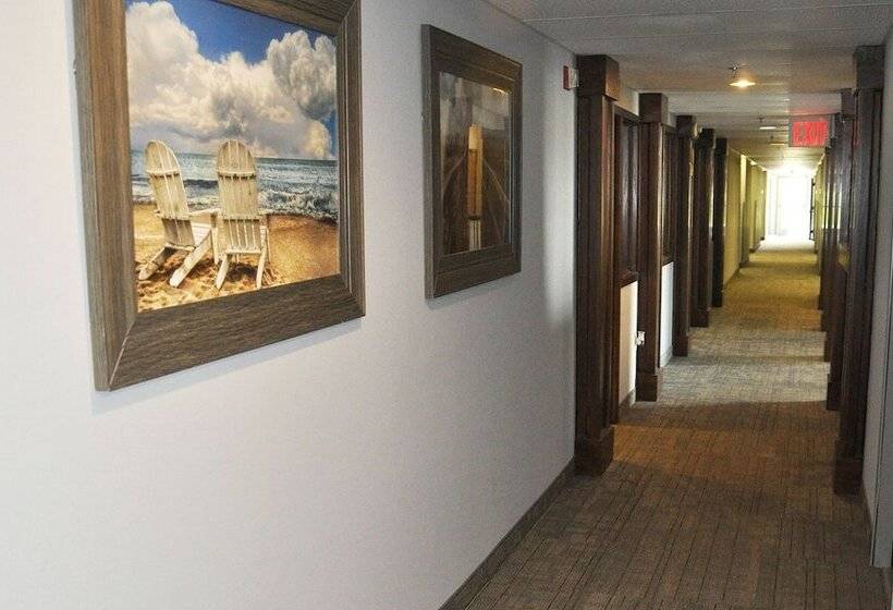 ホテル Dunes Express Inn And Suites