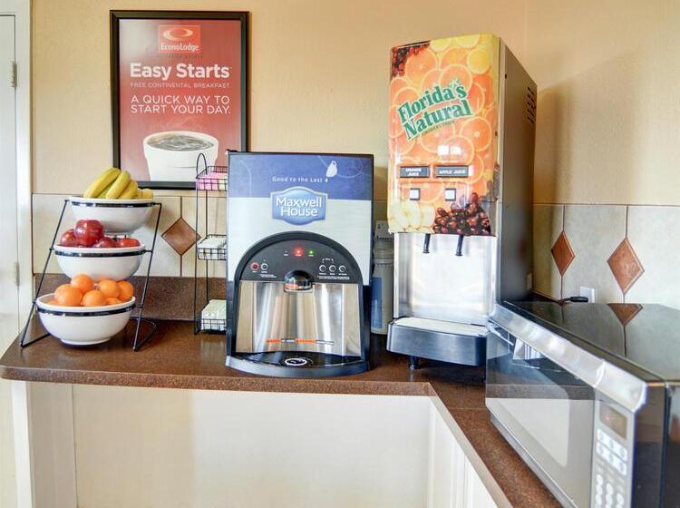 فندق Super 8 By Wyndham Decatur Texas