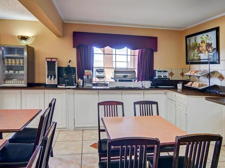 فندق Super 8 By Wyndham Decatur Texas