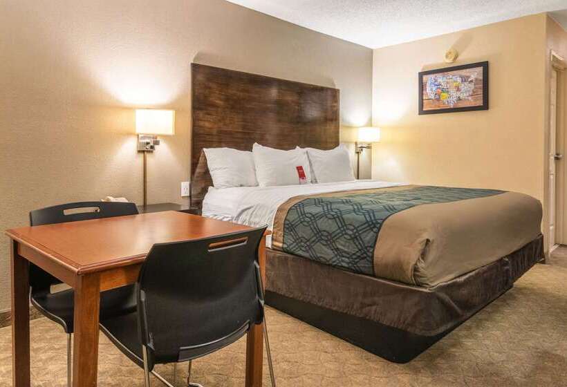 בית מלון כפרי Econo Lodge Hillsboro I 35