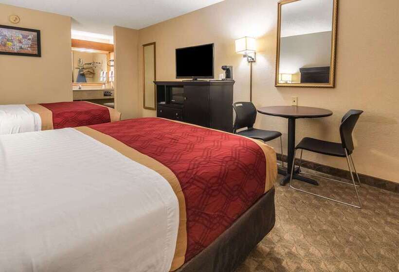 בית מלון כפרי Econo Lodge Hillsboro I 35