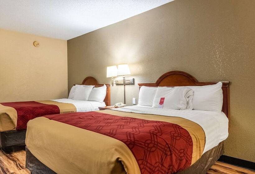 בית מלון כפרי Econo Lodge Hillsboro I 35