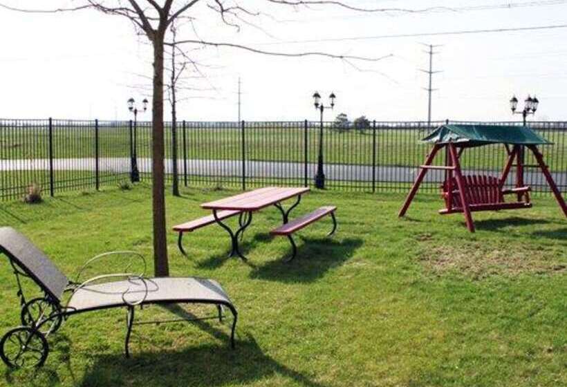 فندق Econo Lodge Inn & Suites Monroe