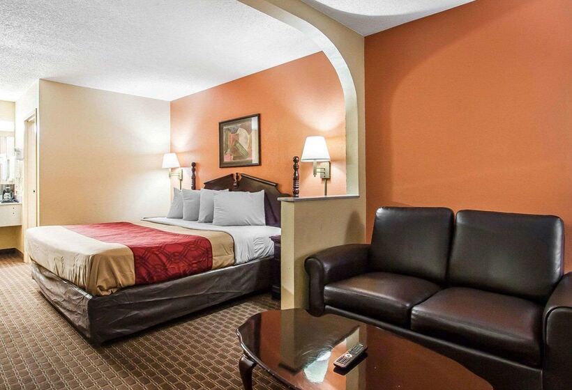 هتل Econo Lodge Inn & Suites I20, Exit 73