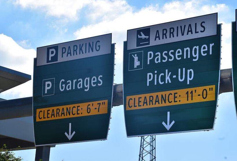 酒店 Express Inn Hobby