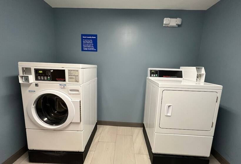 ホテル Holiday Inn Express Harrisburg Ne, An Ihg