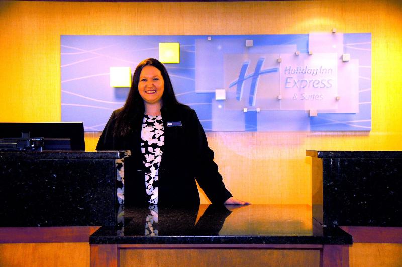 هتل Holiday Inn Express & Suites Williamsburg, An Ihg