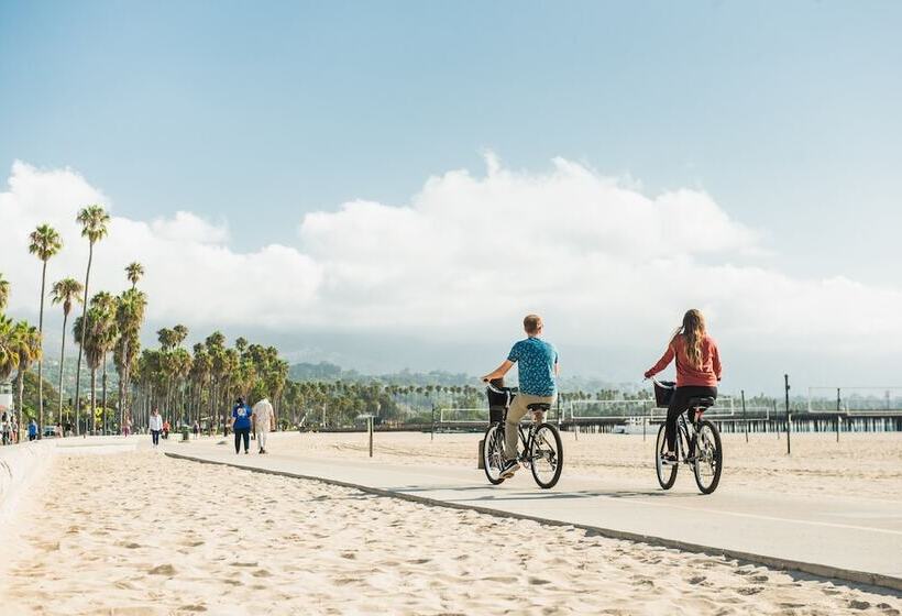 فندق Lavender Inn By The Sea