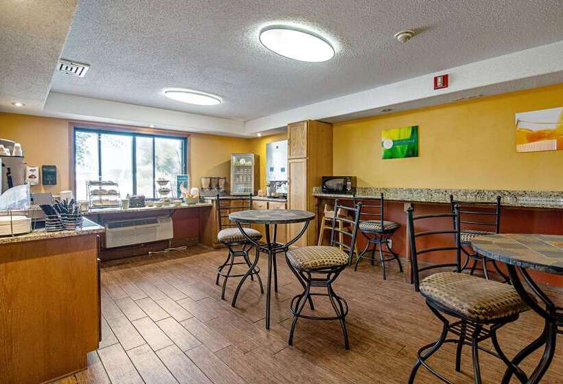 فندق Quality Inn Aberdeen