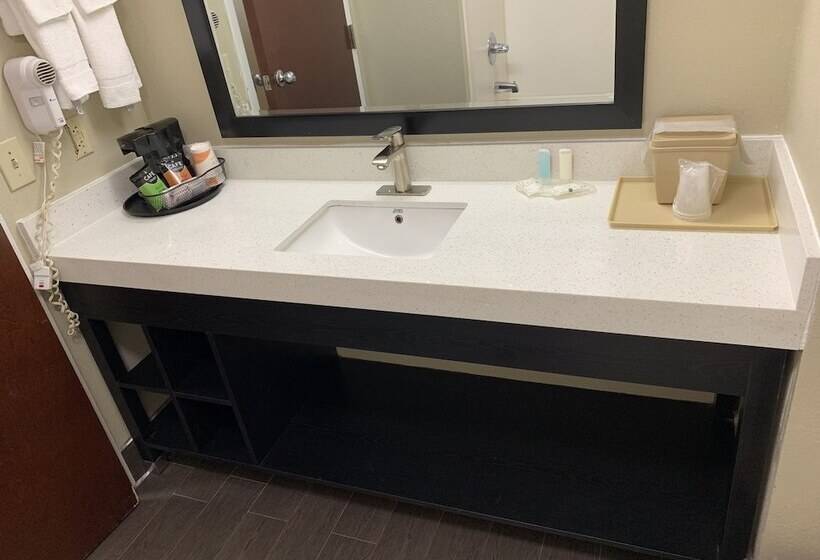 فندق Quality Inn & Suites Canton, Ga