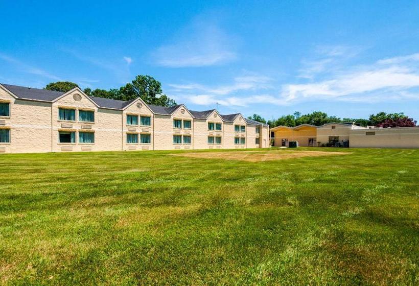 فندق Quality Inn