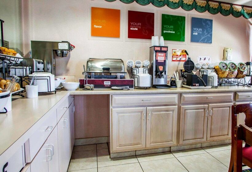 فندق Quality Inn Arcola