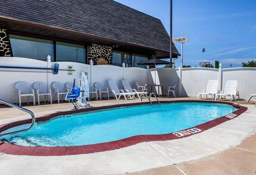 فندق Quality Inn Arcola
