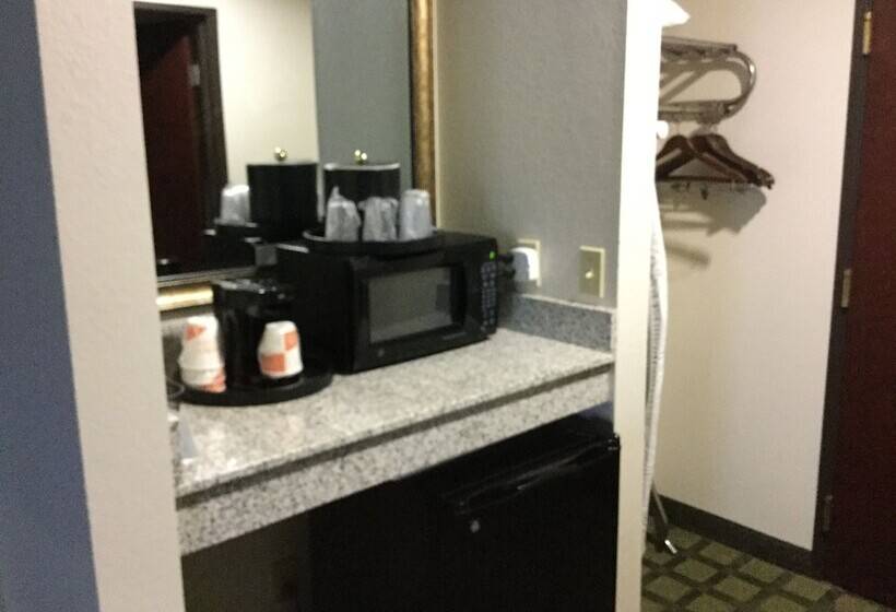 فندق Quality Inn Arcola