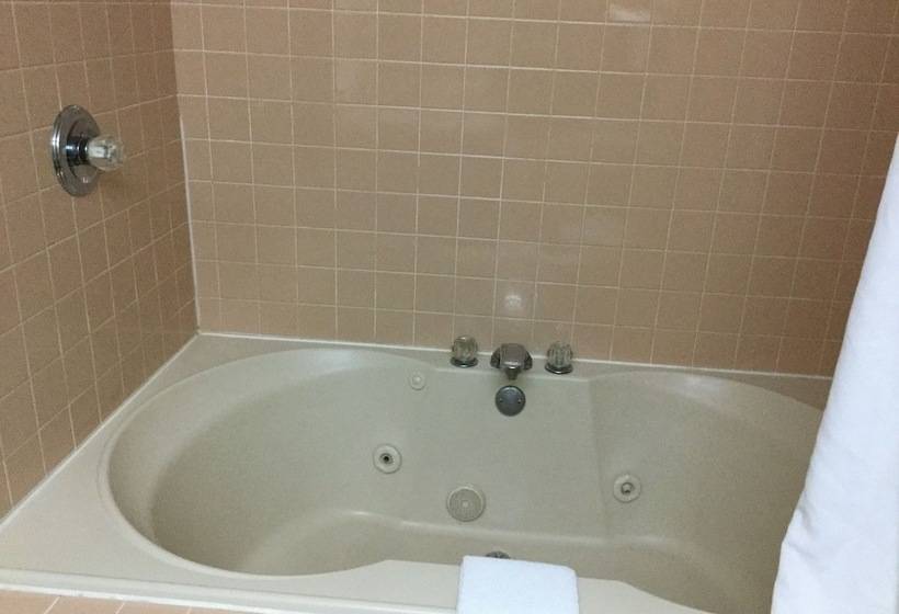 فندق Quality Inn Arcola