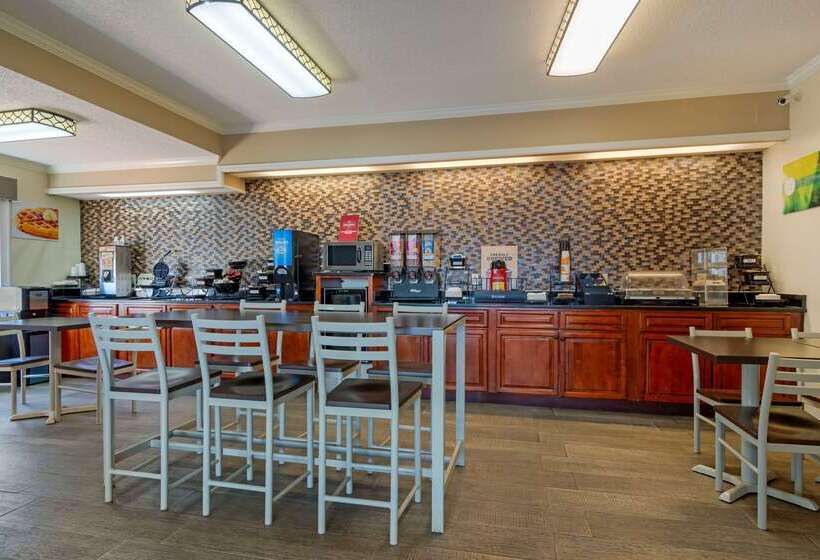 فندق Quality Inn