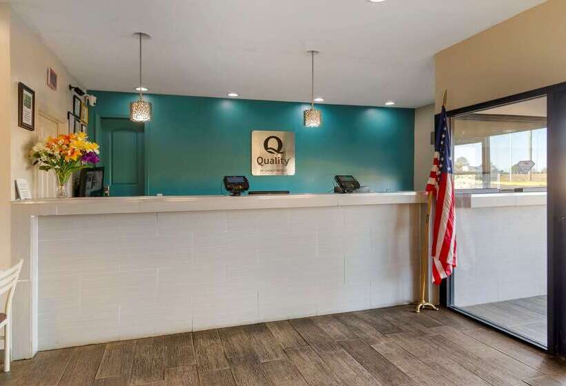 فندق Quality Inn