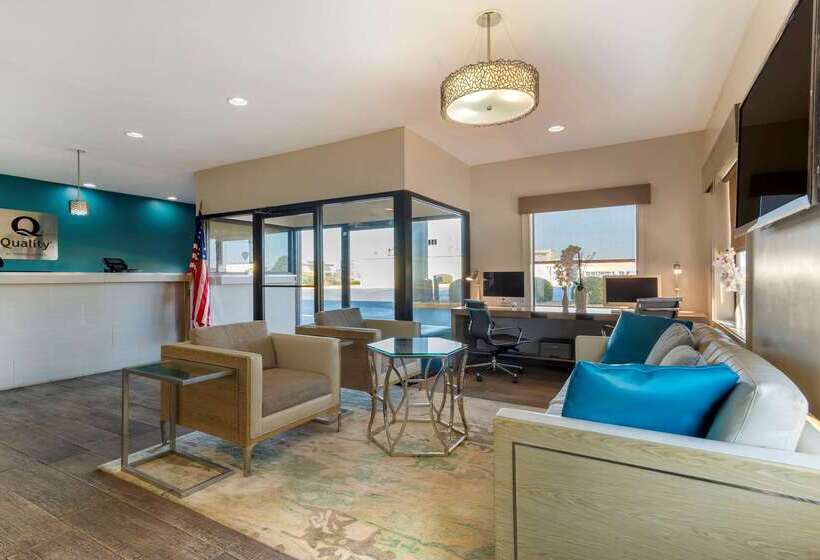 فندق Quality Inn