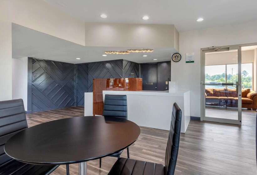 فندق Quality Inn Auburn Campus Area I85