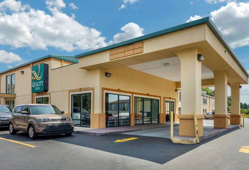 בית מלון כפרי Quality Inn Auburn Campus Area I85
