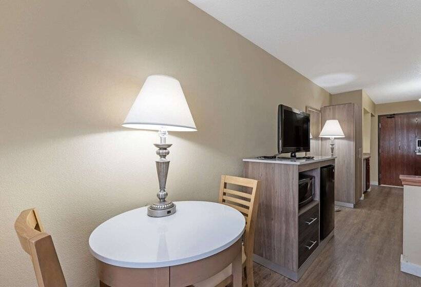 فندق Quality Inn Bemidji