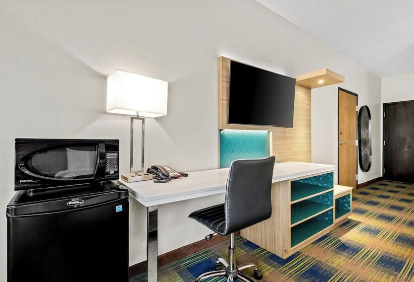 فندق Quality Inn Brookings University