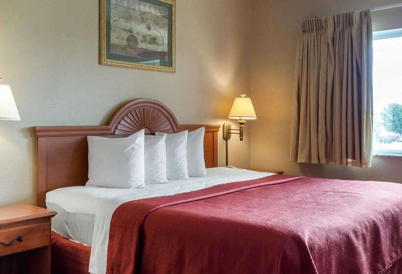فندق Quality Inn Brookings University