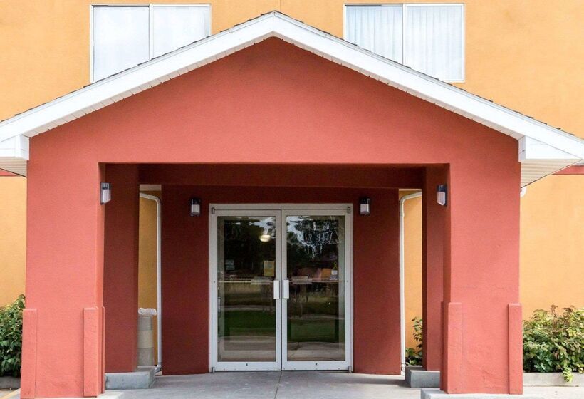 فندق Quality Inn Brookings University