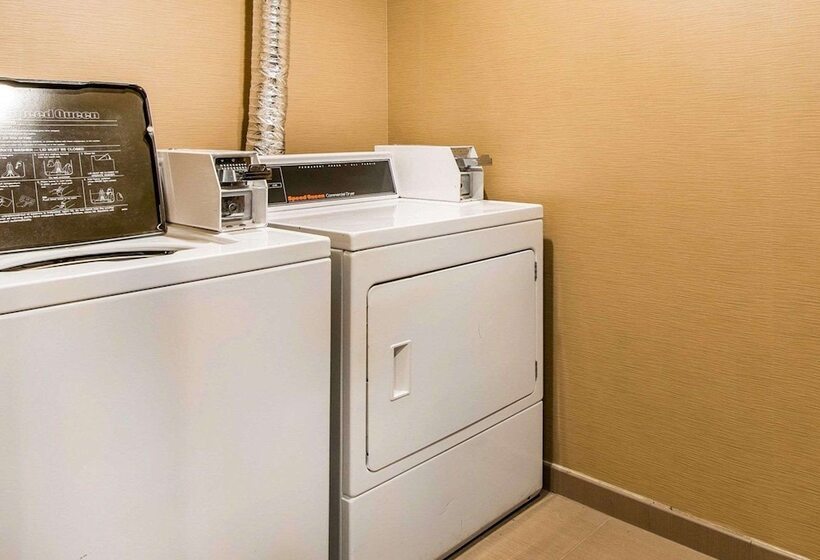 Отель Quality Inn Cameron