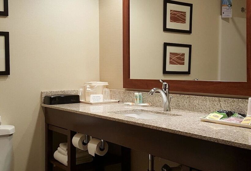 Отель Quality Inn Cameron