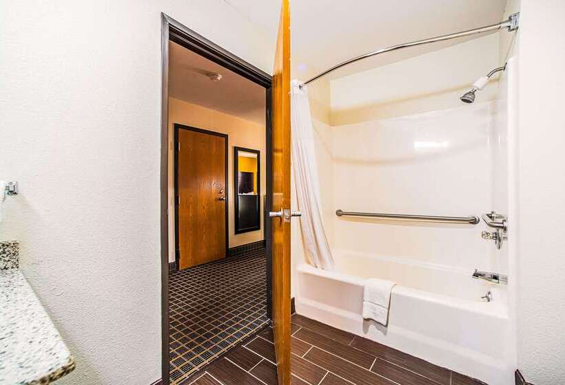 فندق Quality Inn Carbondale University Area