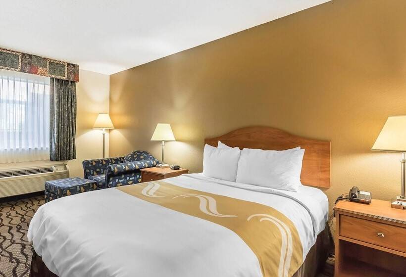 فندق Quality Inn Charleston   Sikeston