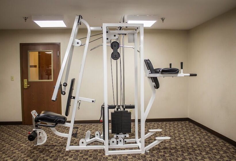 Отель Quality Inn