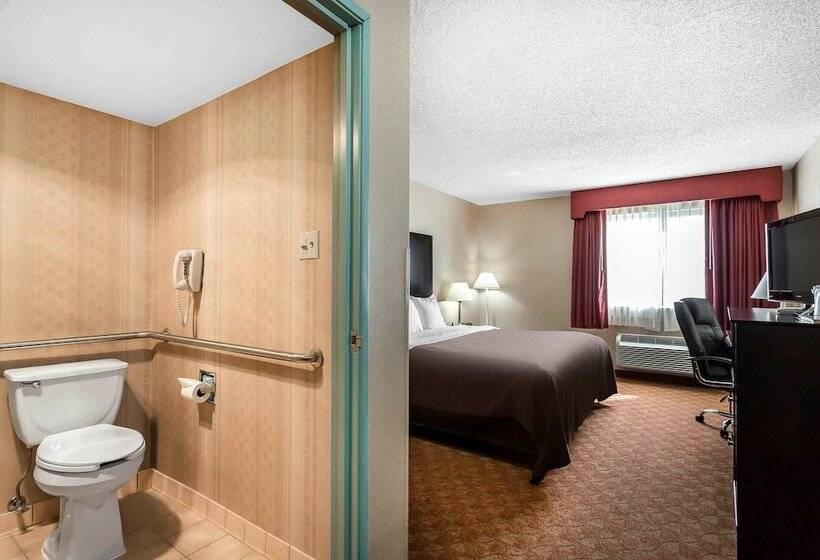 호텔 Quality Inn
