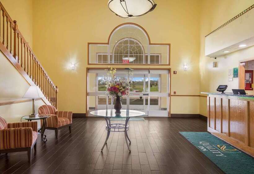 فندق Quality Inn