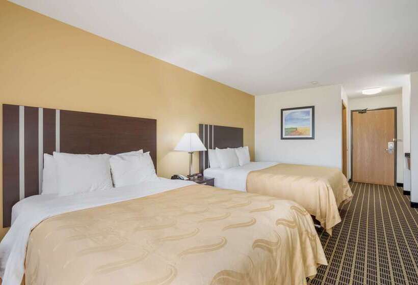 فندق Quality Inn