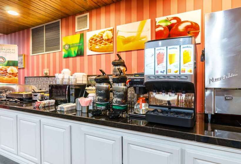 هتل Quality Inn Eureka Springs South