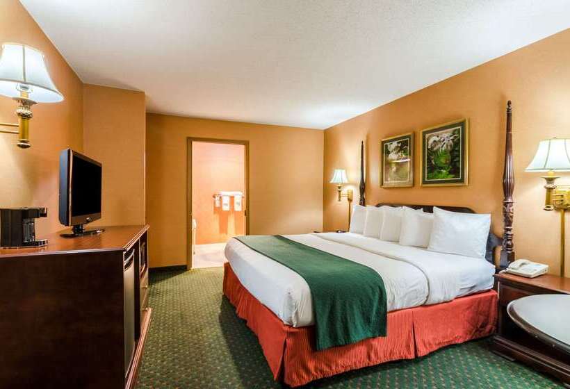 هتل Quality Inn Eureka Springs South