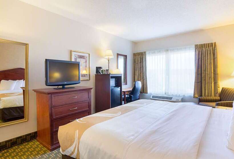 فندق Quality Inn