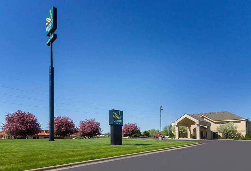 فندق Quality Inn