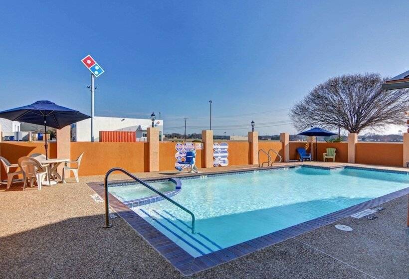 酒店 Quality Inn Forest Hill   Fort Worth South