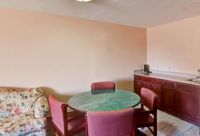 호텔 Quality Inn Forest Hill   Fort Worth South