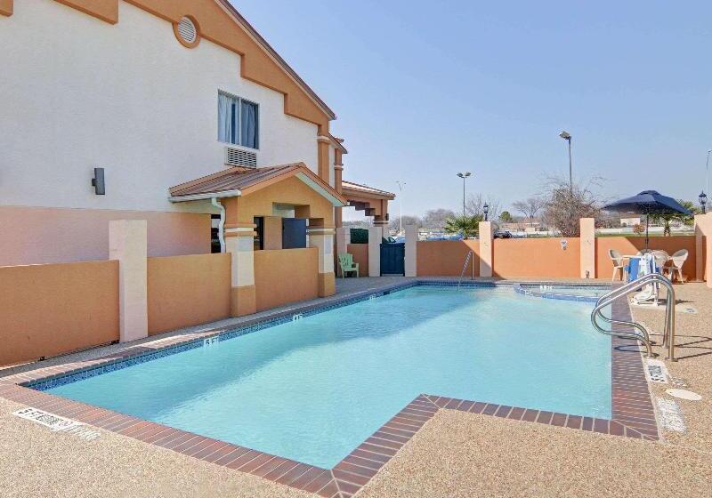 酒店 Quality Inn Forest Hill   Fort Worth South