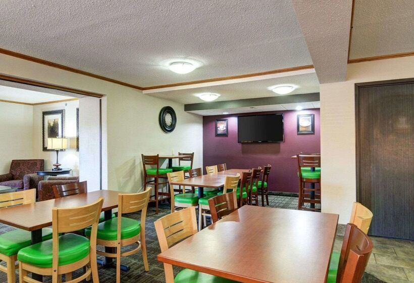 فندق Quality Inn Fort Smith I540