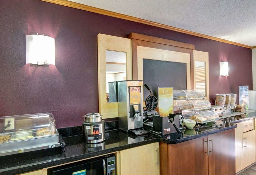 فندق Quality Inn Fort Smith I540