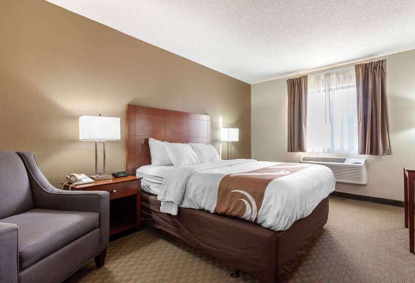 酒店 Quality Inn Hays I70