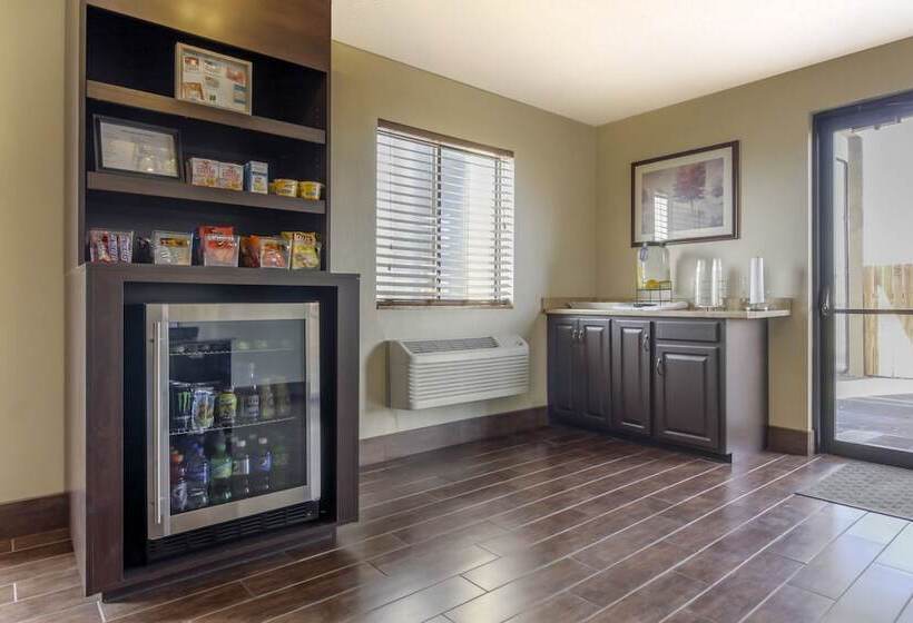 酒店 Quality Inn Hays I70