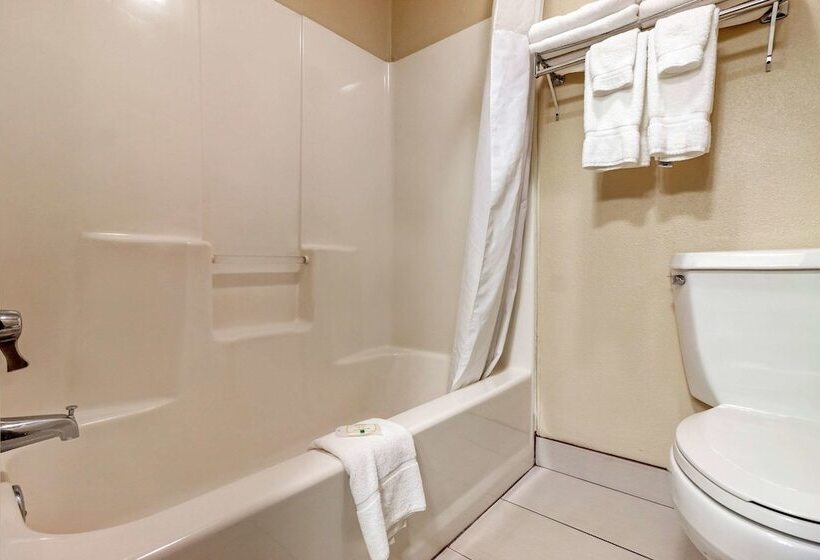 酒店 Quality Inn Hays I70